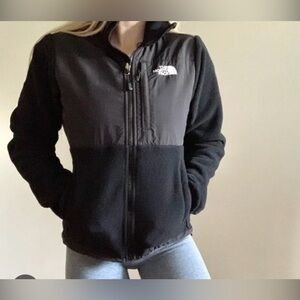 The North Face Polartec Fleece Jacket Black Full Zip Women’s Medium